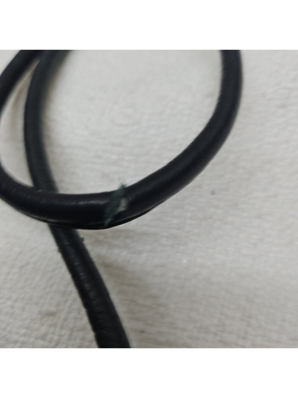 Vintage Fossil Black Leather Crossbody Bag Key Charm Y2K Minimalist - Picture 15 of 16